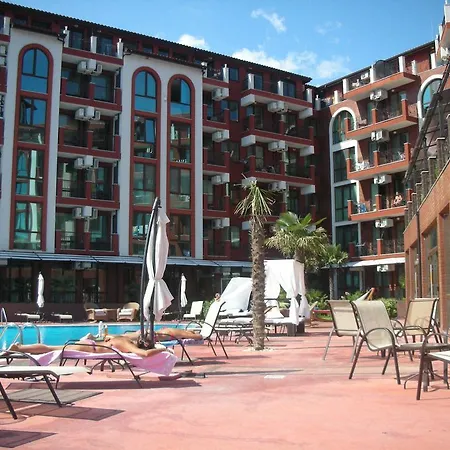 Apartment Chateau Del Marina Plus *
